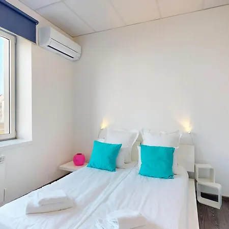 Renove, 3 Ch. Avec Parking Prive, Hyper-centre - Fr-1-744-36 Apartment