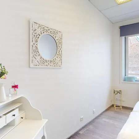 Renove, 3 Ch. Avec Parking Prive, Hyper-centre - Fr-1-744-36 * Colmar