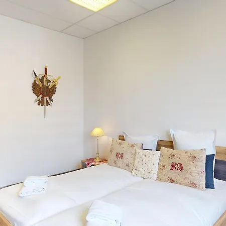Renove, 3 Ch. Avec Parking Prive, Hyper-centre - Fr-1-744-36 Apartment