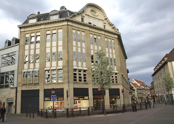 Renove, 3 Ch. Avec Parking Prive, Hyper-centre - Fr-1-744-36 *